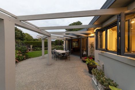 Photo of property in 86a Pahiatua Street, Hokowhitu, Palmerston North, 4410