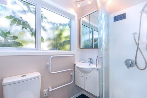 Photo of property in 18 Rutherglen Avenue, Ilam, Christchurch, 8041