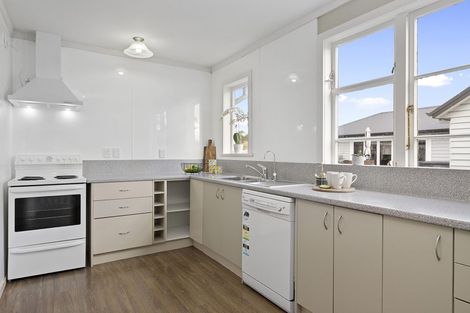 Photo of property in 116 Fairfield Road, Fairfield, Hamilton, 3214