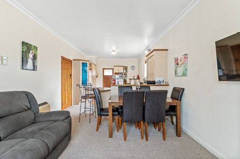 Photo of property in 19 Lowe Street, Avenal, Invercargill, 9810