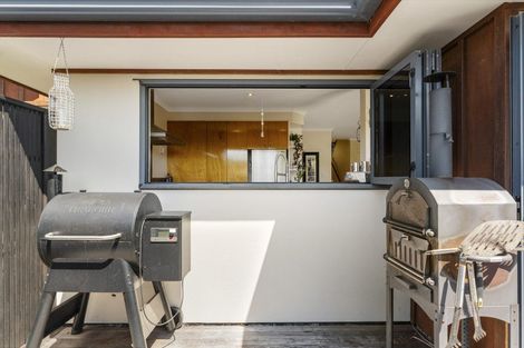 Photo of property in 39 Oteki Park Drive, Welcome Bay, Tauranga, 3112