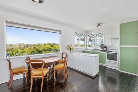 Photo of property in 97 Blue Pacific Parade, Riversdale Beach, Masterton, 5872