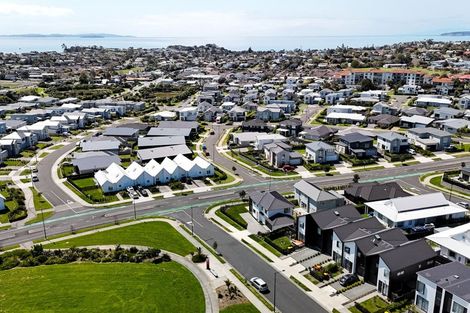 Photo of property in 5 Koura Drive, Red Beach, 0932