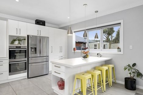 Photo of property in 27 Cranley Street, Musselburgh, Dunedin, 9013