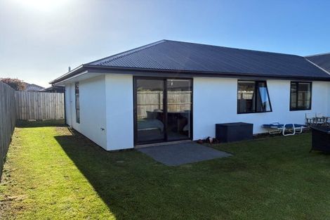 Photo of property in 10 Beckford Way, Rolleston, 7614