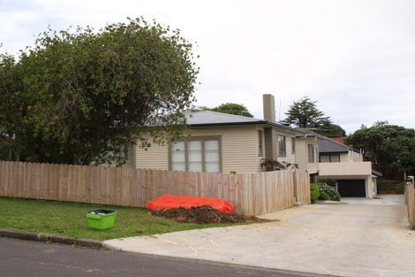 Photo of property in 14a Howe Street, Howick, Auckland, 2014