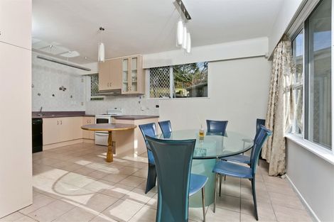 Photo of property in 4 Bank Street, Hillcrest, Auckland, 0627