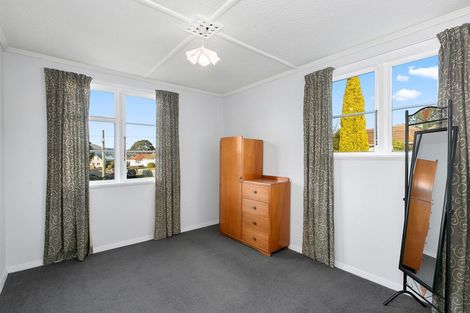 Photo of property in 6 Freyberg Avenue, Sawyers Bay, Port Chalmers, 9023