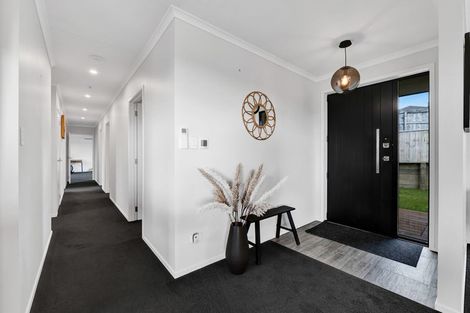 Photo of property in 6 Mangaotuku Lane, Whalers Gate, New Plymouth, 4310