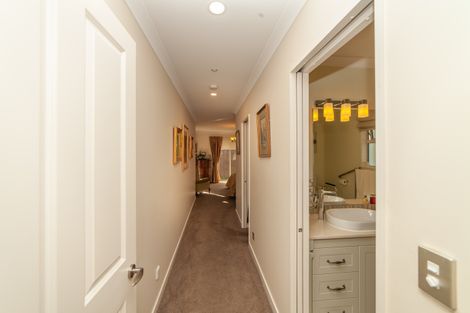 Photo of property in 15 Old Red Barn Road, Halswell, Christchurch, 8025