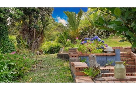 Photo of property in 9 Rangeview Road, Sunnyvale, Auckland, 0612