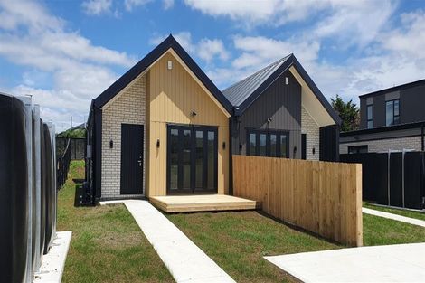 Photo of property in 21 Waikaha Street, Pokeno, 2472