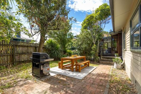 Photo of property in 52 Arapiki Road, Stoke, Nelson, 7011