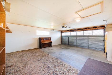 Photo of property in 27 Carter Crescent, Awapuni, Palmerston North, 4412
