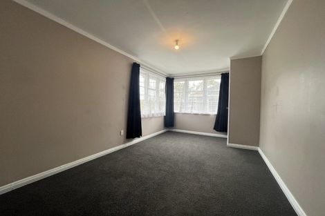 Photo of property in 33 Prouse Crescent, Naenae, Lower Hutt, 5011