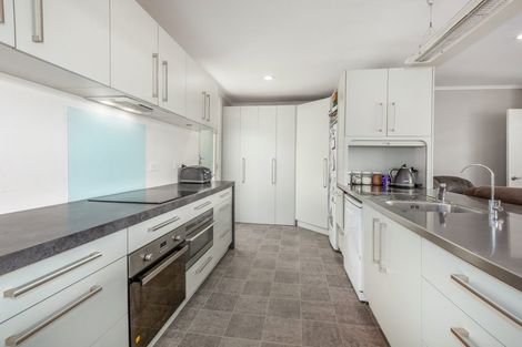 Photo of property in 2 Donlin Road, Pukerua Bay, 5026