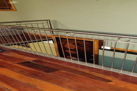 Photo of property in 91a Cook Street, Marfell, New Plymouth, 4310