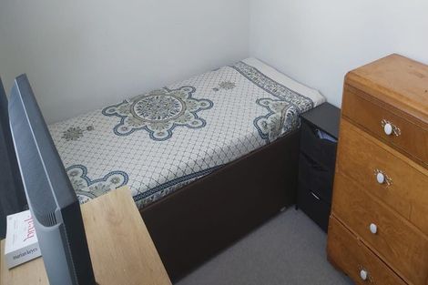 Photo of property in 2/147 Gills Road, Half Moon Bay, Auckland, 2014