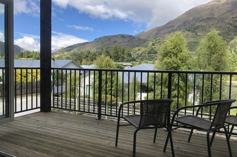 Photo of property in 13a Redfern Terrace, Arthurs Point, Queenstown, 9371
