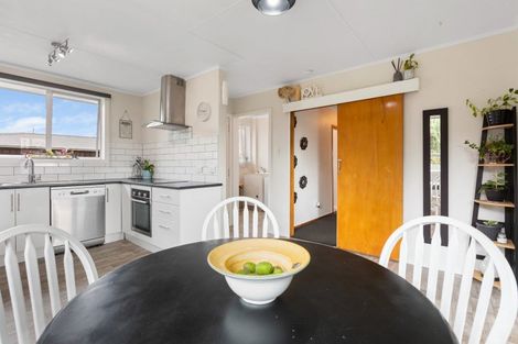 Photo of property in 14 Naumai Place, Spotswood, New Plymouth, 4310