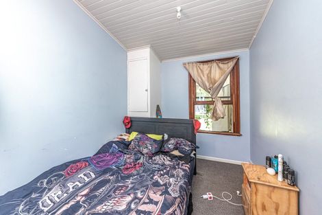 Photo of property in 11 Kelvin Street, Aramoho, Wanganui, 4500