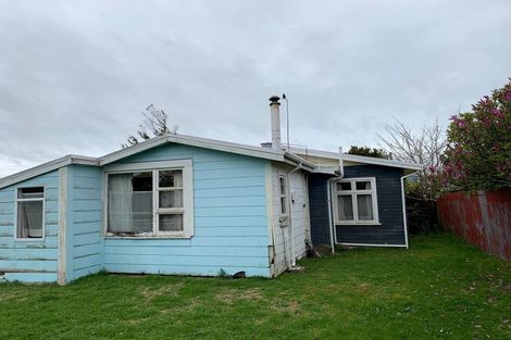 Photo of property in 5 Russell Street, Westport, 7825