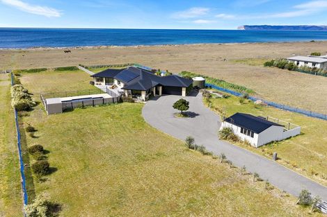 Photo of property in 37 Ocean View Crescent, Rarangi, Blenheim, 7273