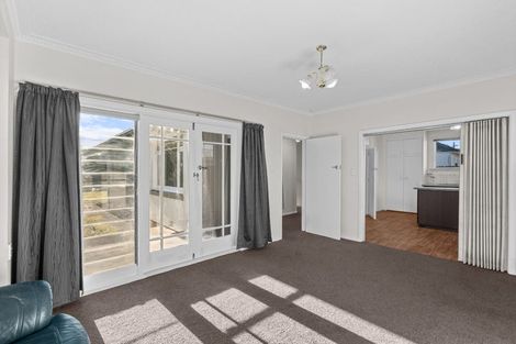Photo of property in 133 Springs Road, Hornby, Christchurch, 8042