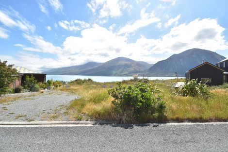 Photo of property in 32 Ohau Drive, Lake Ohau, Twizel, 9412