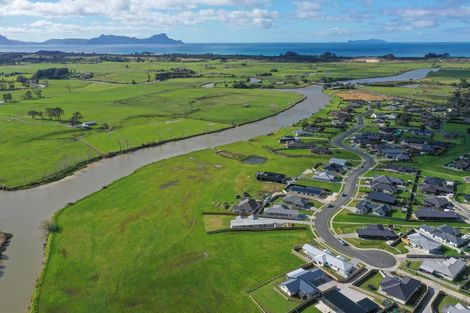 Photo of property in 54 Breton Drive, Waipu, 0510