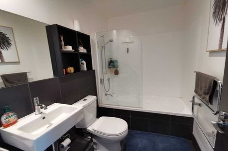 Photo of property in 4a/1 Hanson Street, Mount Cook, Wellington, 6021