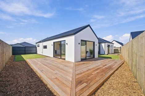 Photo of property in 10 Dan Street, Marshland, Christchurch, 8083