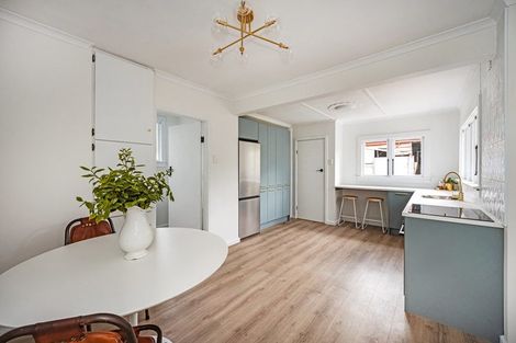 Photo of property in 16a Clyde Street, Oamaru North, Oamaru, 9400