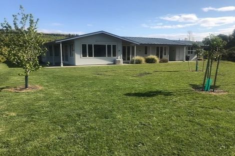 Photo of property in 23 Heipipi Drive, Eskdale, Napier, 4182