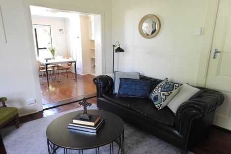 Photo of property in 10a Wharfe Street, South Hill, Oamaru, 9400