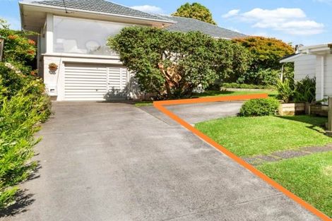 Photo of property in 15 Sealy Road, Torbay, Auckland, 0630