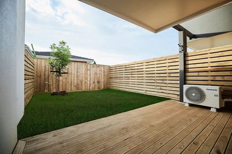 Photo of property in 3/24 Parson Lane, Papatoetoe, Auckland, 2025