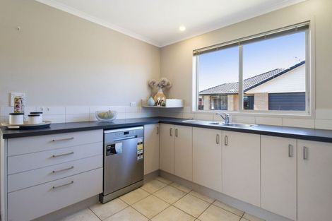 Photo of property in 9 Cresta Drive, Katikati, 3129
