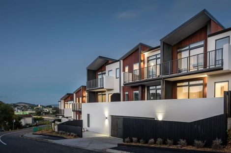 Photo of property in 1/2 Hindmarsh Street, Johnsonville, Wellington, 6037