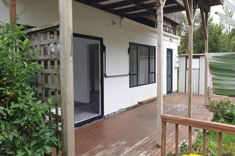 Photo of property in 50 Valley View Road, Glenfield, Auckland, 0629