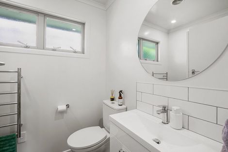 Photo of property in 444a Devon Street East, Strandon, New Plymouth, 4312