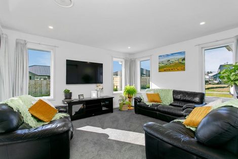 Photo of property in 22 Harakeke Drive, Wharewaka, Taupo, 3330