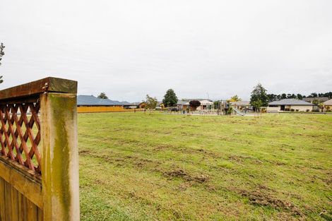 Photo of property in 27 Parnell Heights Drive, Kelvin Grove, Palmerston North, 4414