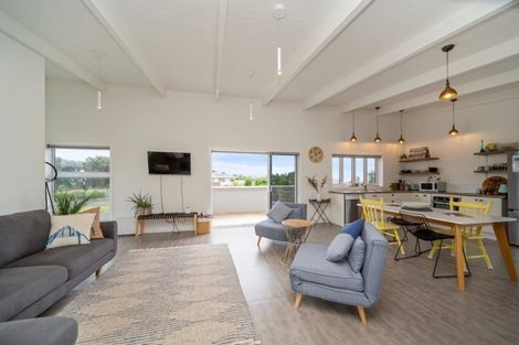 Photo of property in 5 Dorset Street, Opunake, 4616