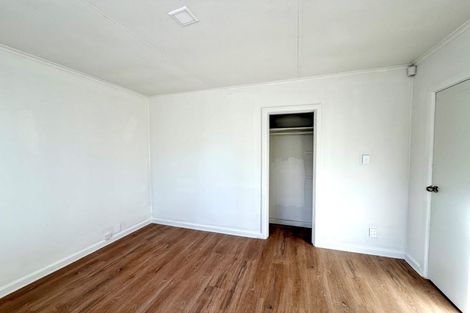 Photo of property in 50 Routley Drive, Glen Eden, Auckland, 0602
