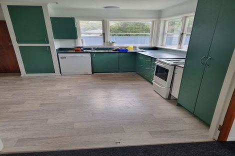 Photo of property in 12 Mahoe Street, Tawa, Wellington, 5028