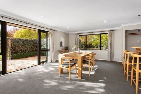 Photo of property in 290 Queen Elizabeth Ii Drive, Mairehau, Christchurch, 8052