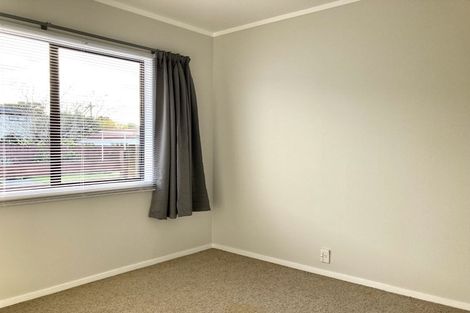 Photo of property in 1/94 Sturges Road, Henderson, Auckland, 0612