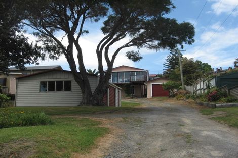 Photo of property in 28 Harbour View Road, Tahawai, Katikati, 3170
