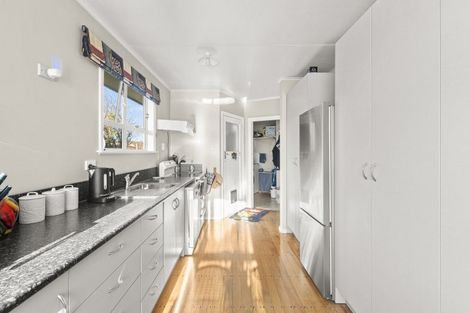 Photo of property in 7 Johnson Street, Bulls, 4818